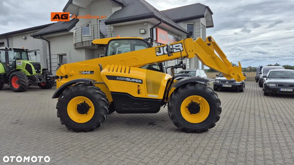 JCB 542-70 AGRI SUPER 2020R 145KM 2019R - 3