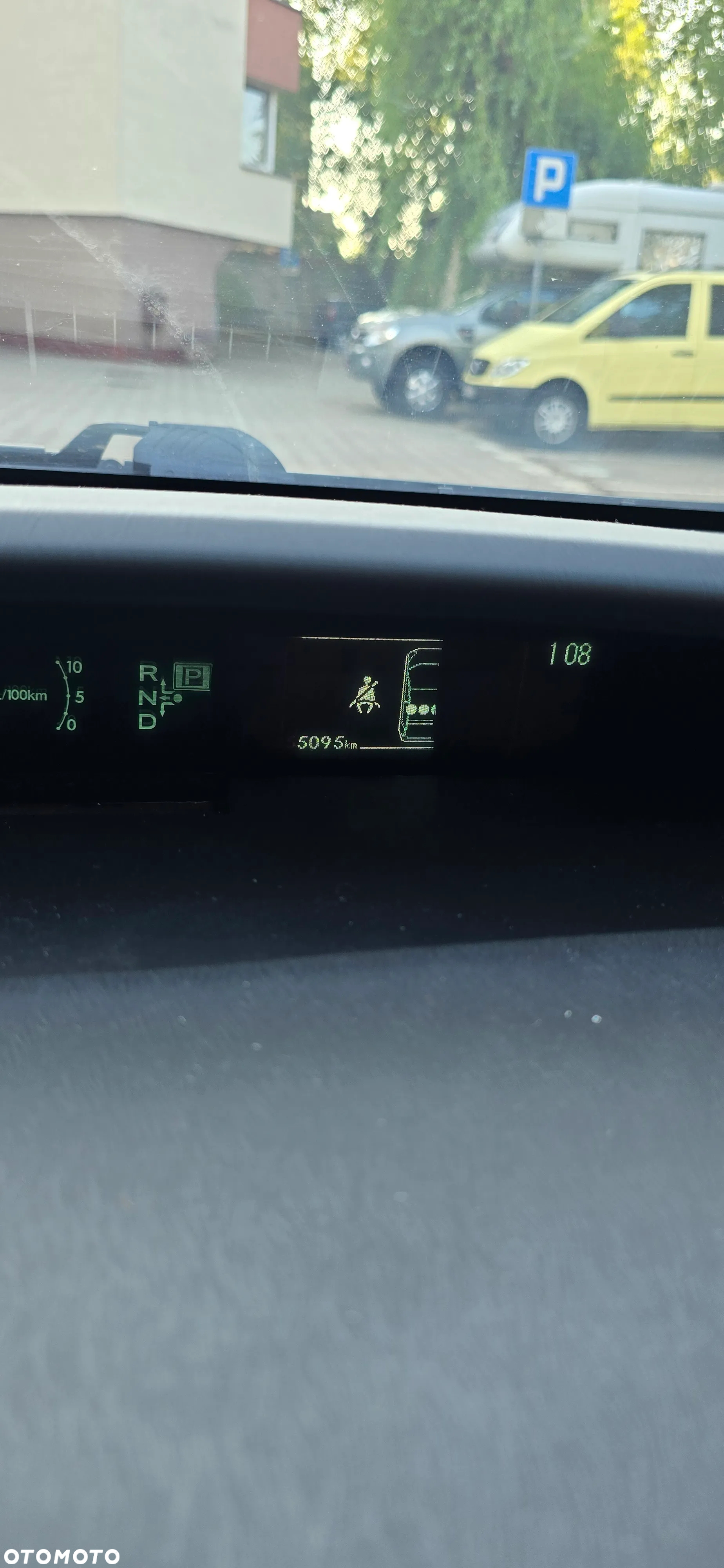 Toyota Prius 1.5 VVT-i Prestige - 11