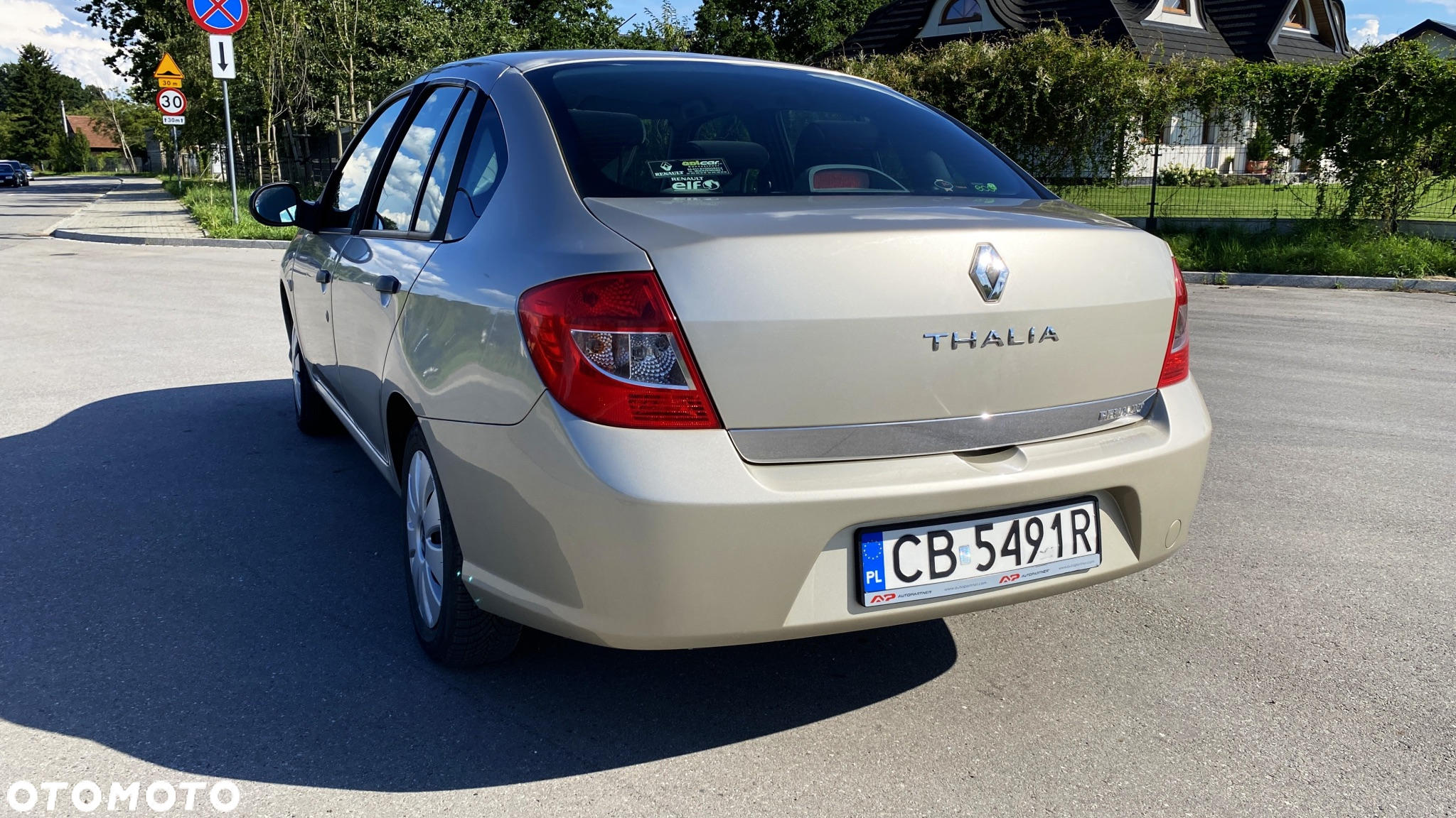 Renault Thalia 1.2 16V All Inclusive - 4