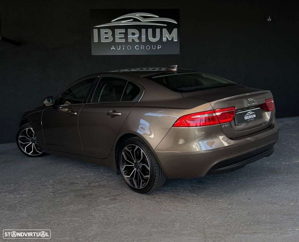 Jaguar XE E-Performance Aut. R-Sport - 11