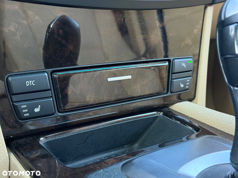 BMW Seria 5 530d xDrive Edition Exclusive - 37