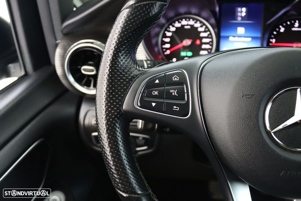 Mercedes-Benz V 220 d Longo Avantgarde - 13