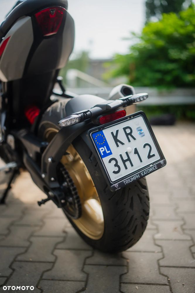 Triumph Trident - 27