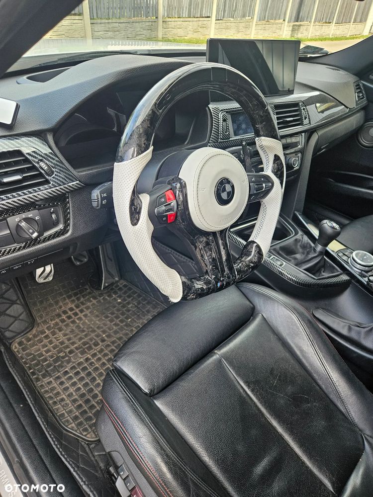 BMW Seria 3 335i M Sport - 4