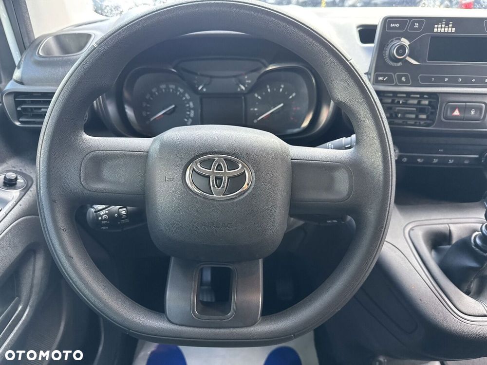 Toyota Proace City Verso 1.5 D-4D Combi - 18