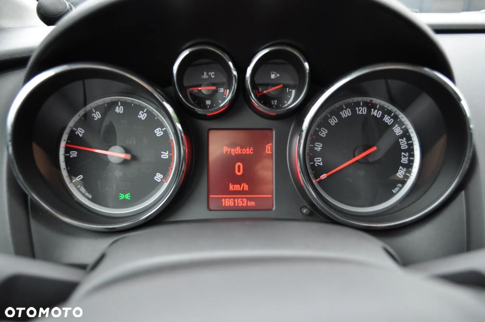 Opel Astra 1.4 Turbo Sports Tourer 150 Jahre - 23