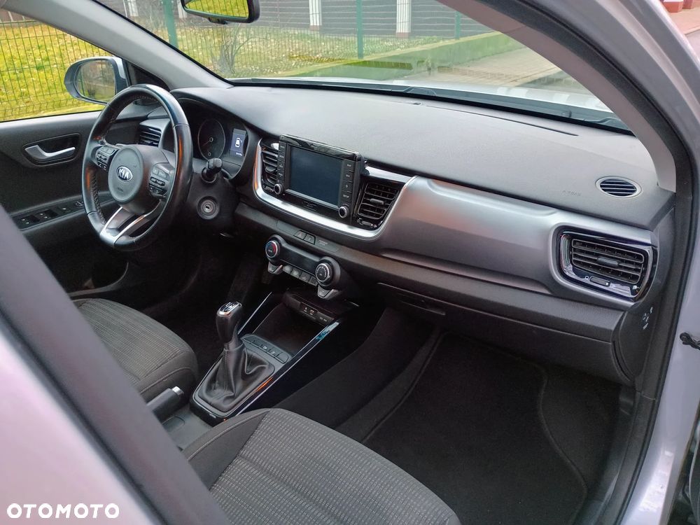 Kia Stonic 1.6 CRDi Vision - 11