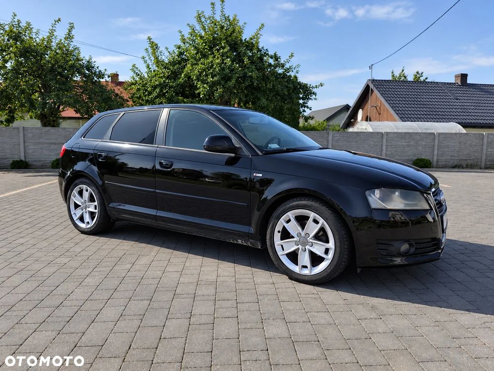 Audi A3 Sportback - 9