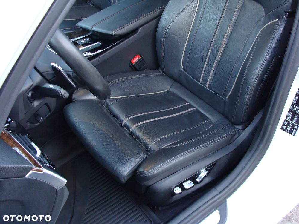 BMW Seria 5 520d xDrive M Sport sport - 21