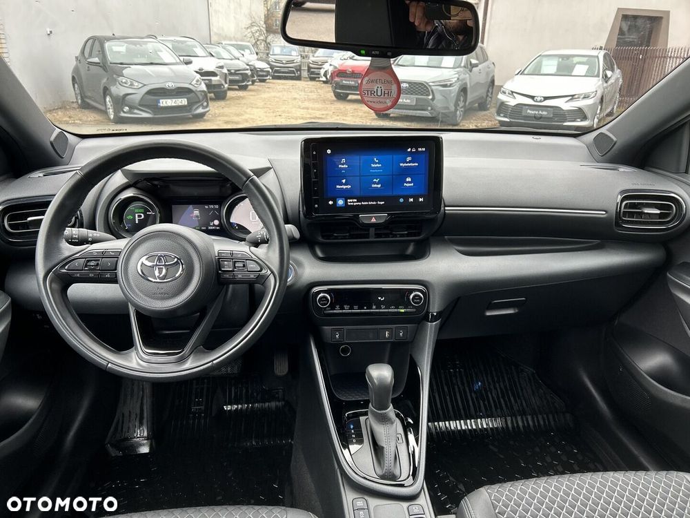 Toyota Yaris - 14