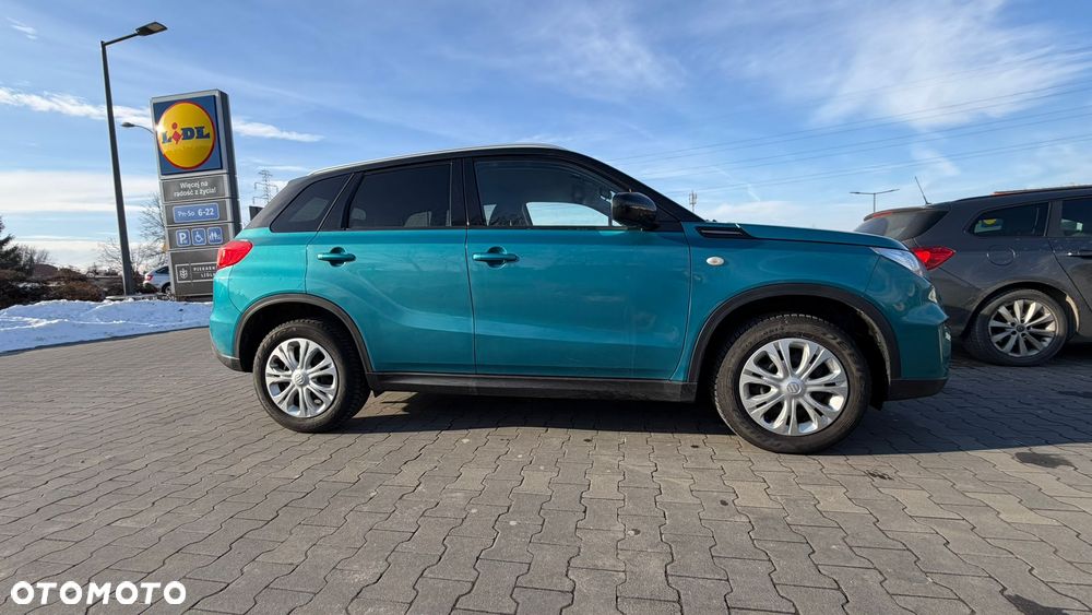 Suzuki Vitara 1.6 Comfort 4WD - 6