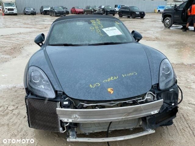 Porsche 718 Boxster - 8