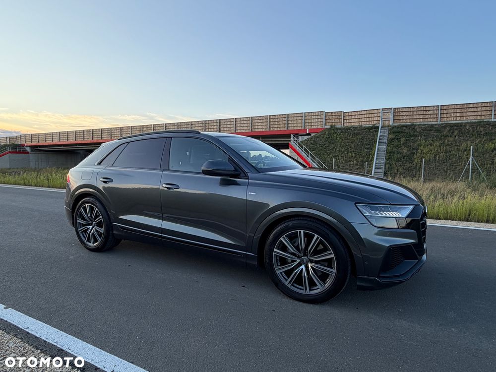Audi Q8 - 4