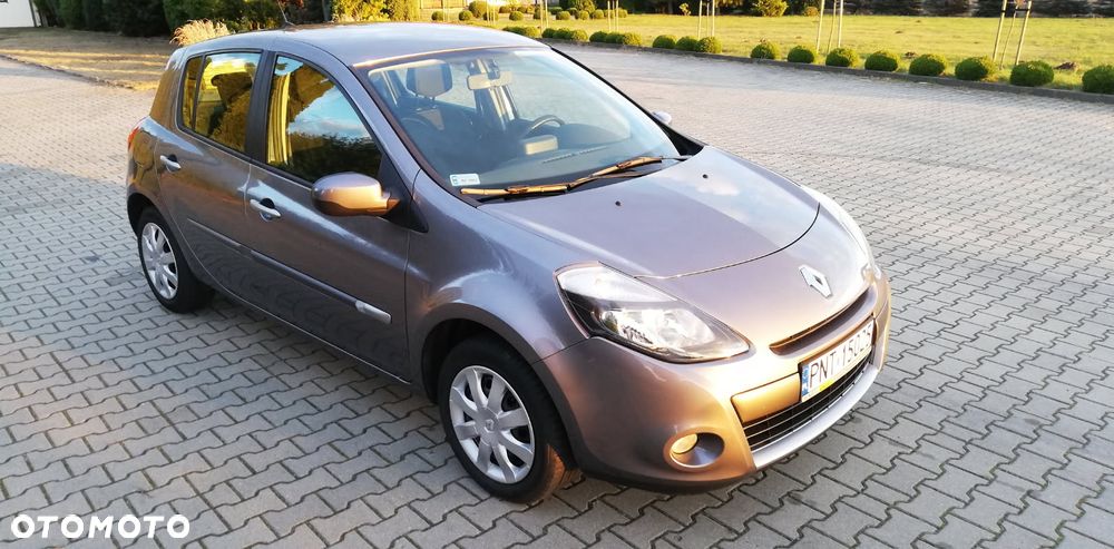 Renault Clio 1.2 16V All Inclusive - 3