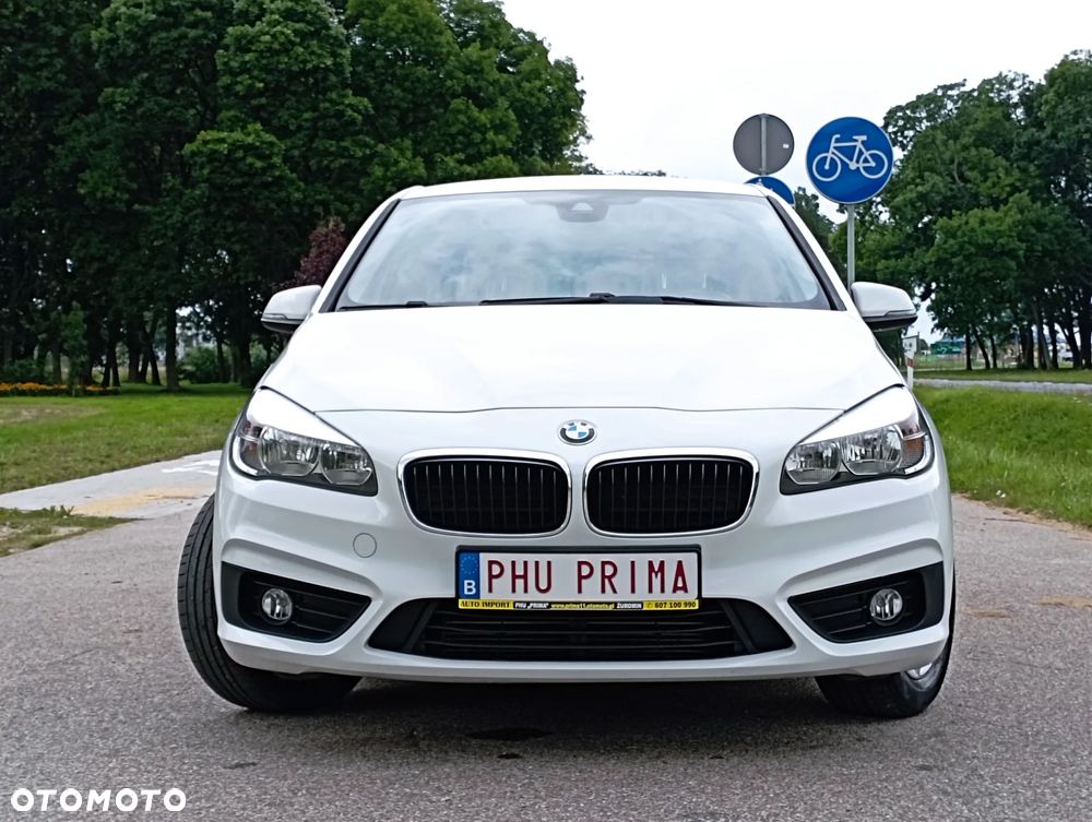 BMW Seria 2 218i - 8
