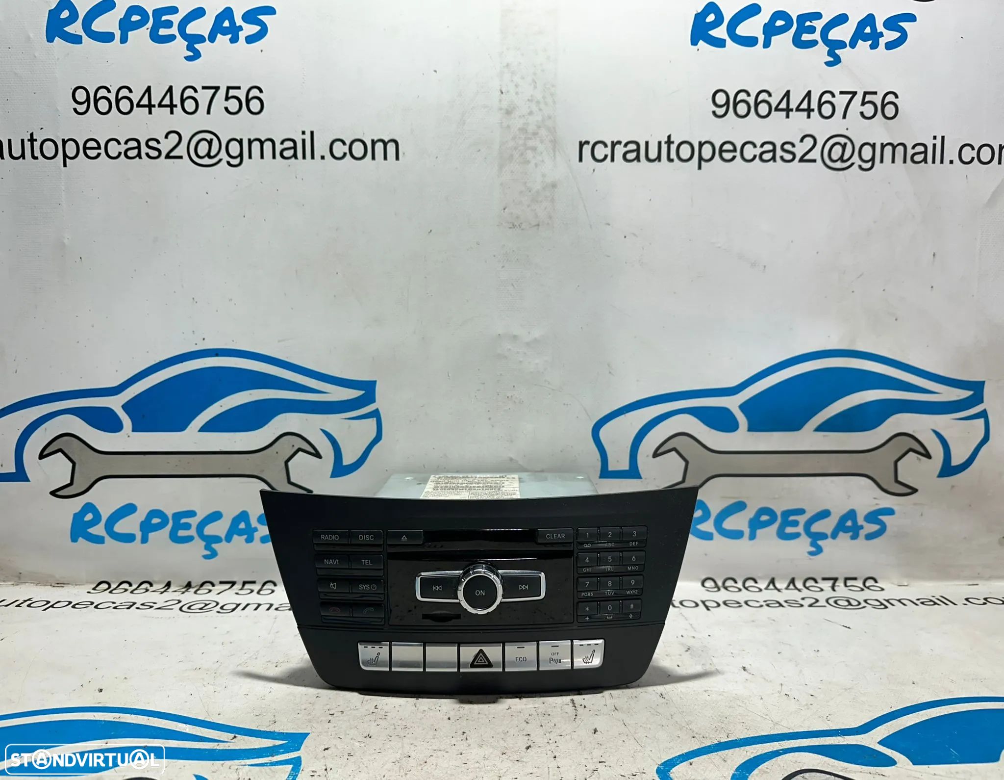 .Auto Radio Headunit Original Mercedes Benz Classe C W204 Coupe 2012 - 2015 - 1