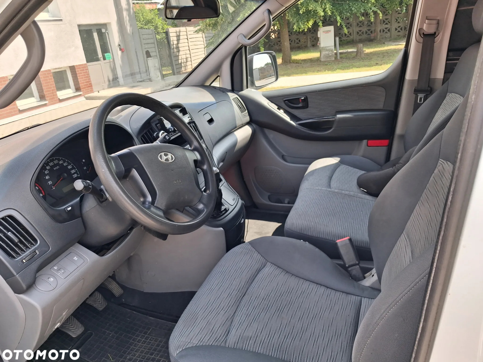 Hyundai H1 - 7