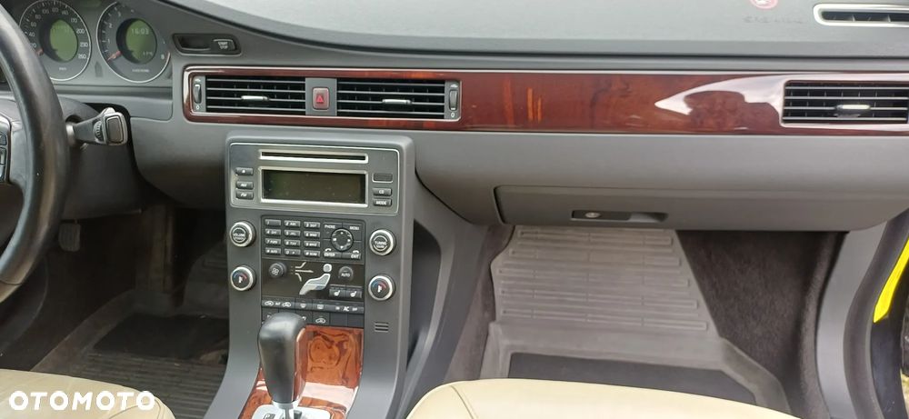 Volvo S80 - 17