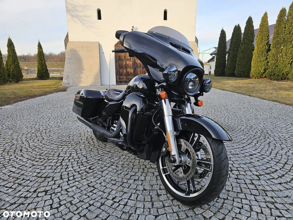 Harley-Davidson FLHXS Special - 14