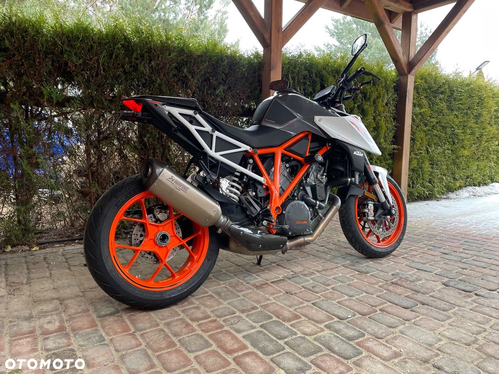 KTM Super Duke - 13