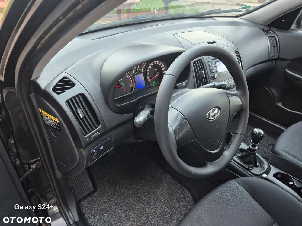 Hyundai i30 1.4 Classic - 26