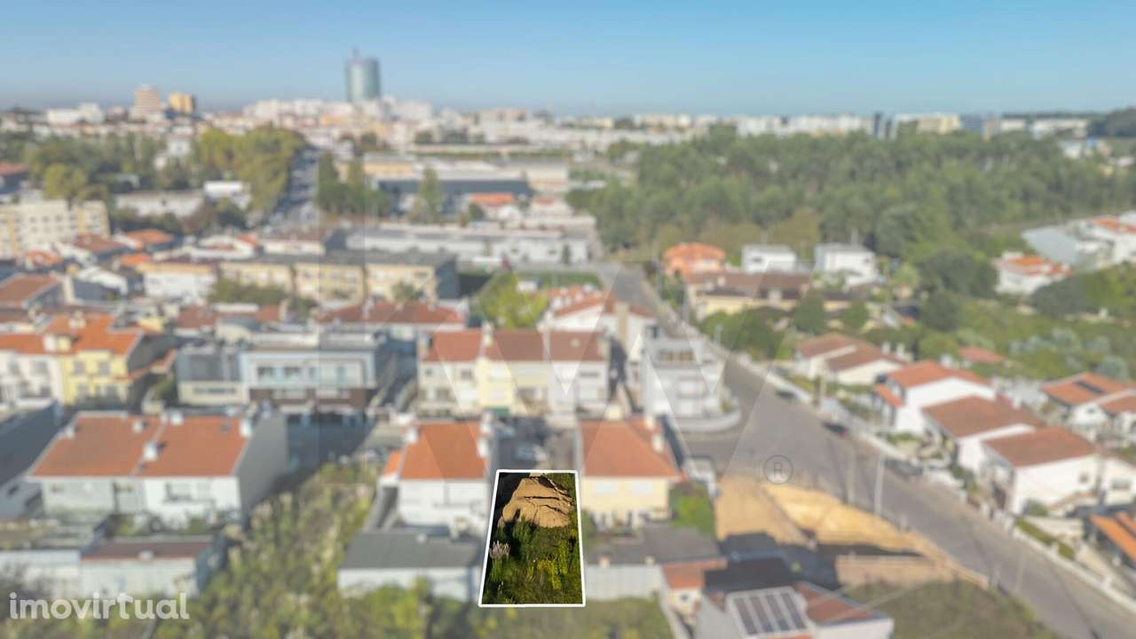 Lote de TERRENO com 196 m2 na Cidade da Maia - Grande imagem: 3/18