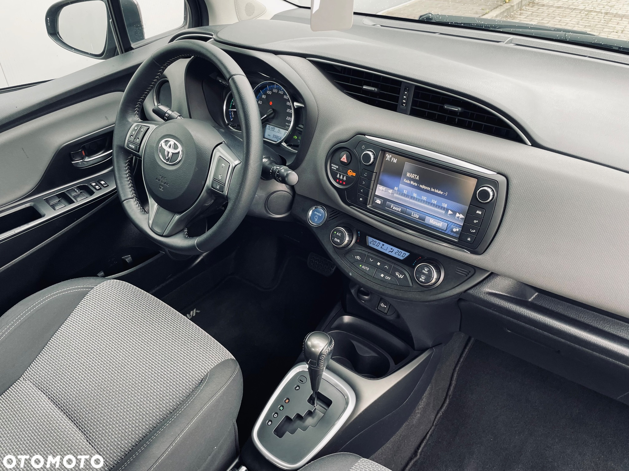 Toyota Yaris - 26