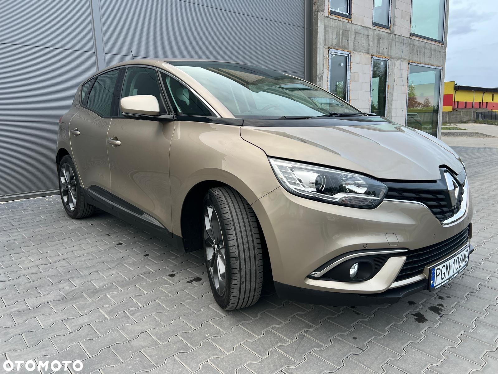 Renault Scenic ENERGY TCe 115 EXPERIENCE - 10