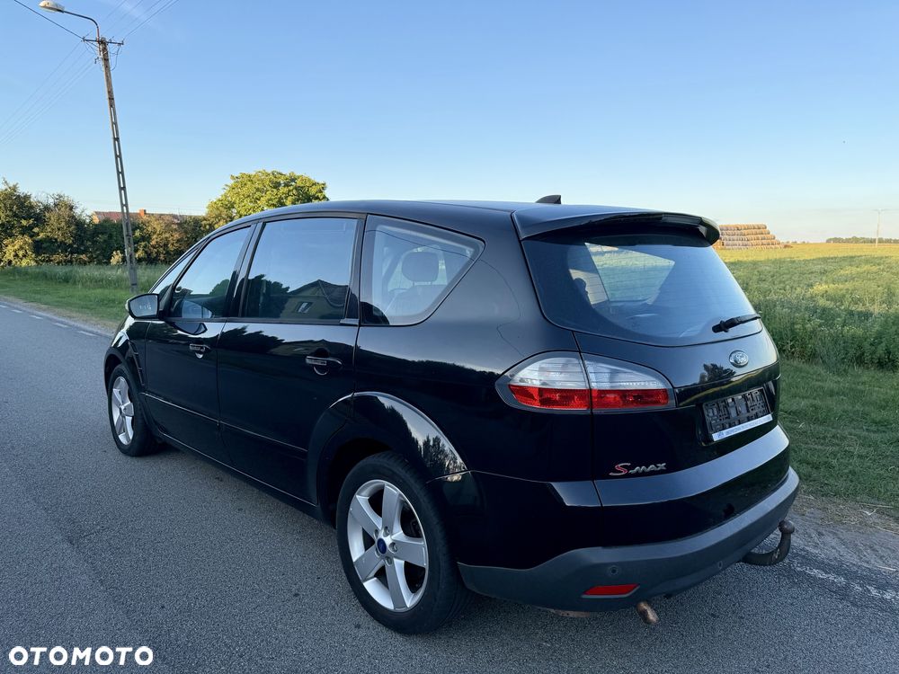 Ford S-Max - 6
