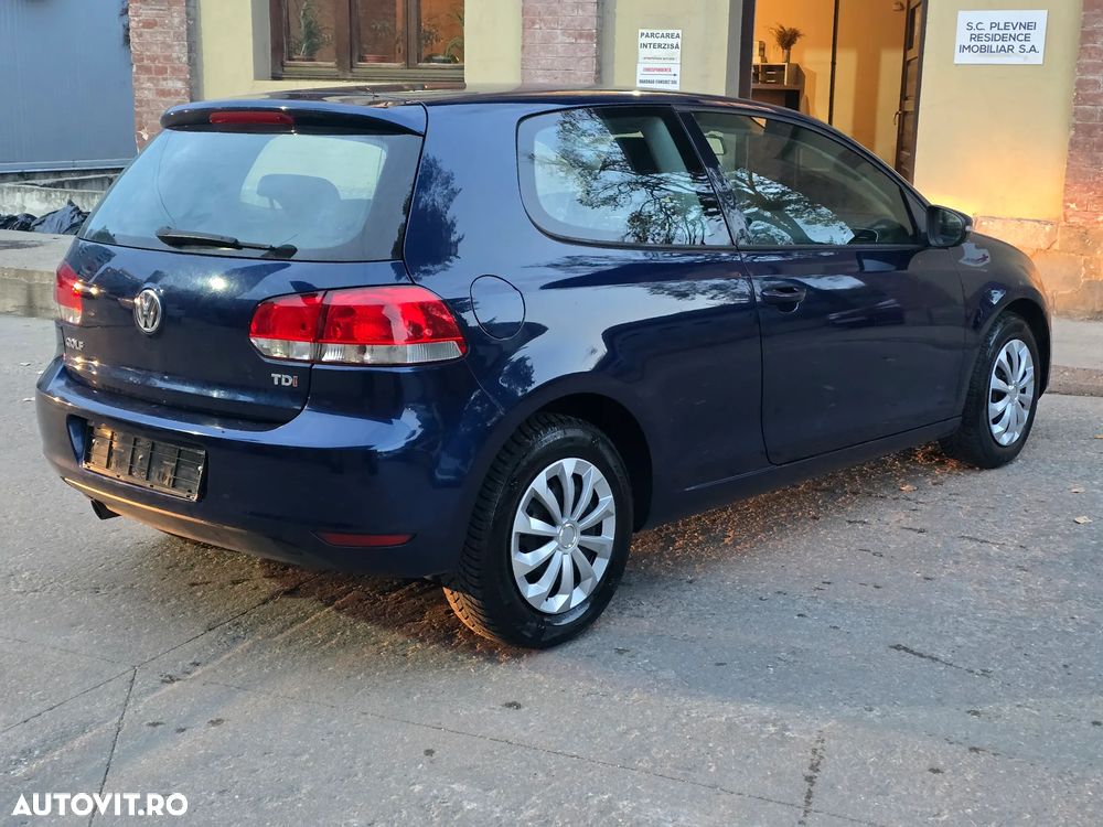 VOLKSWAGEN Golf 2011 — imagine 4
