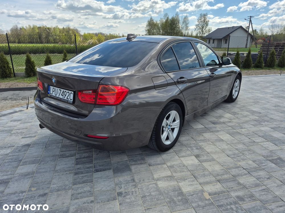 BMW Seria 3 316d - 7