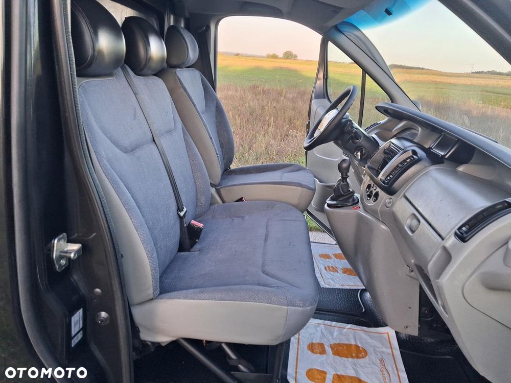 Renault Trafic - 21