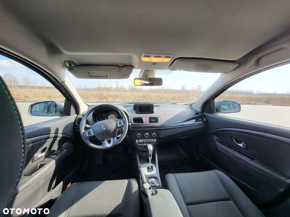 Renault Megane dCi 110 FAP EDC Dynamique - 8