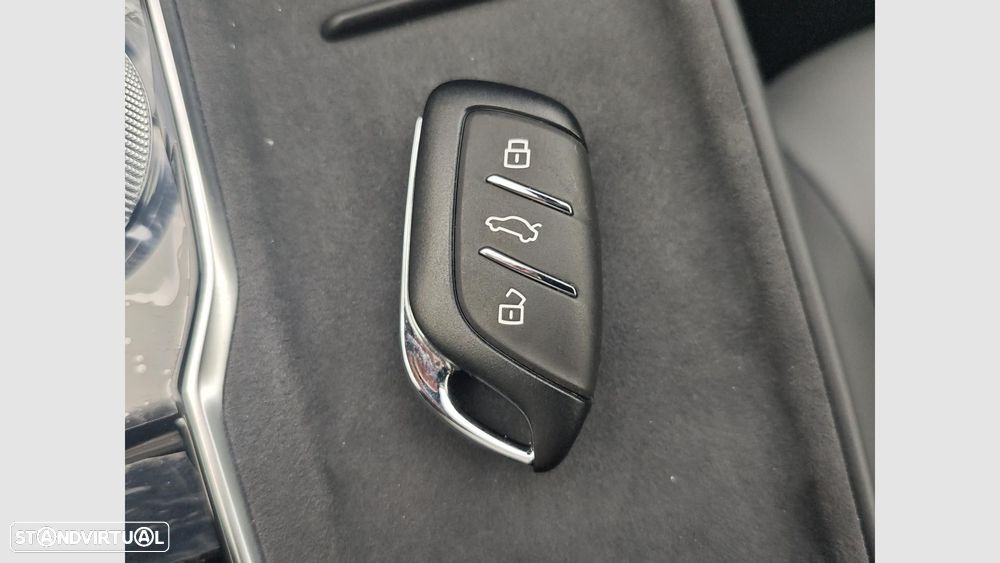 MG MGS5 EV 64 kWh Luxury - 17