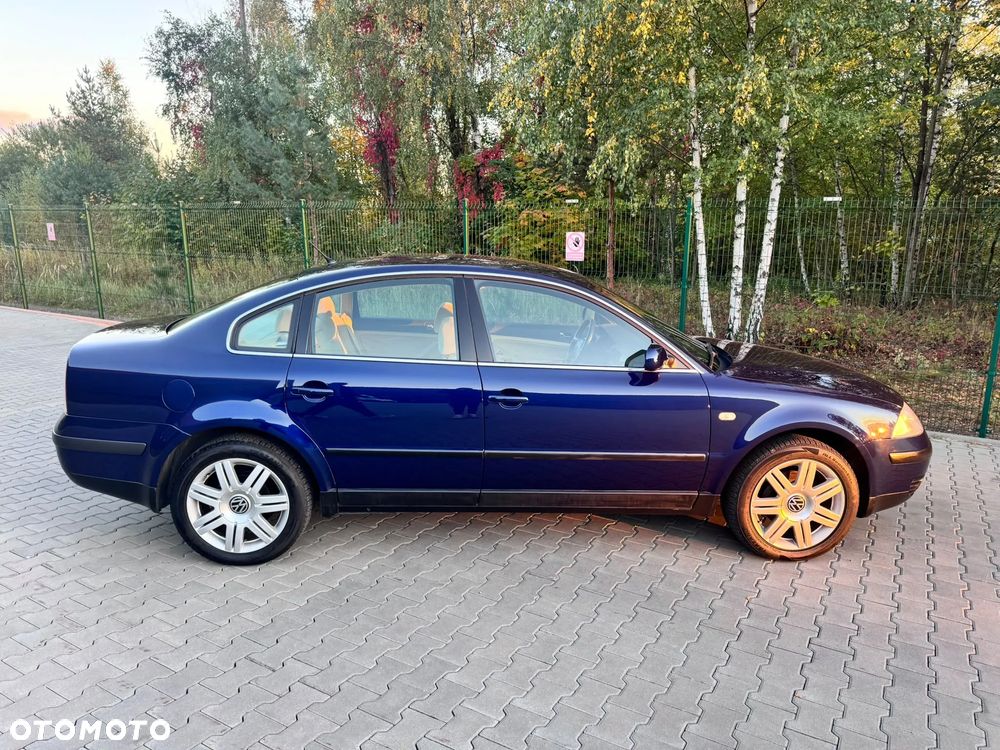 Volkswagen Passat - 18