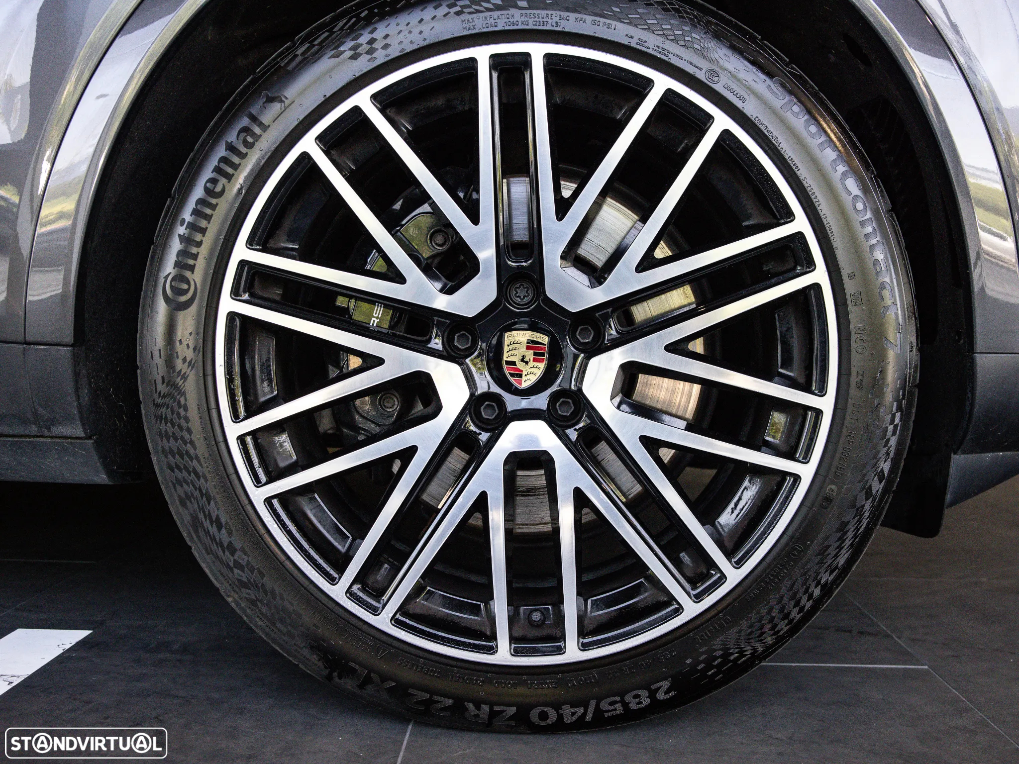 Porsche Cayenne Coupé E-Hybrid - 11