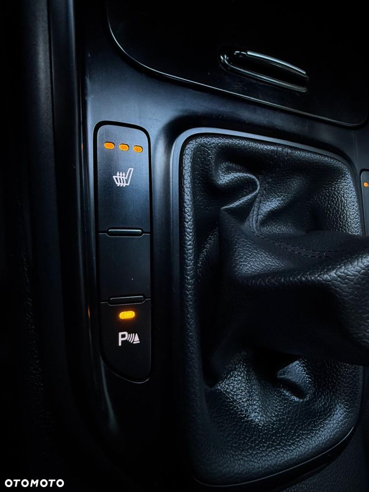 Kia Carens 1.6 GDI M EU6 - 27