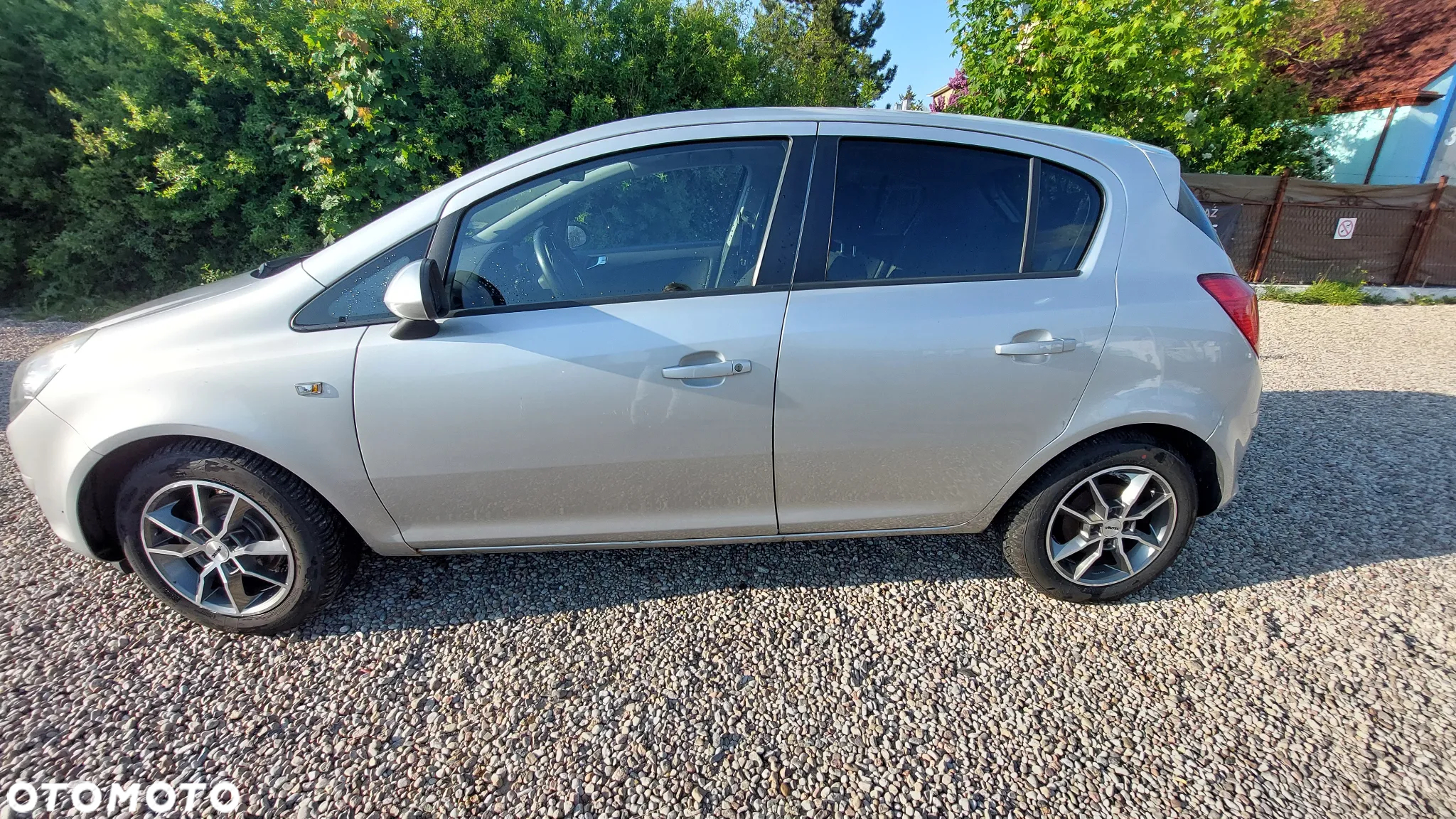 Opel Corsa - 12