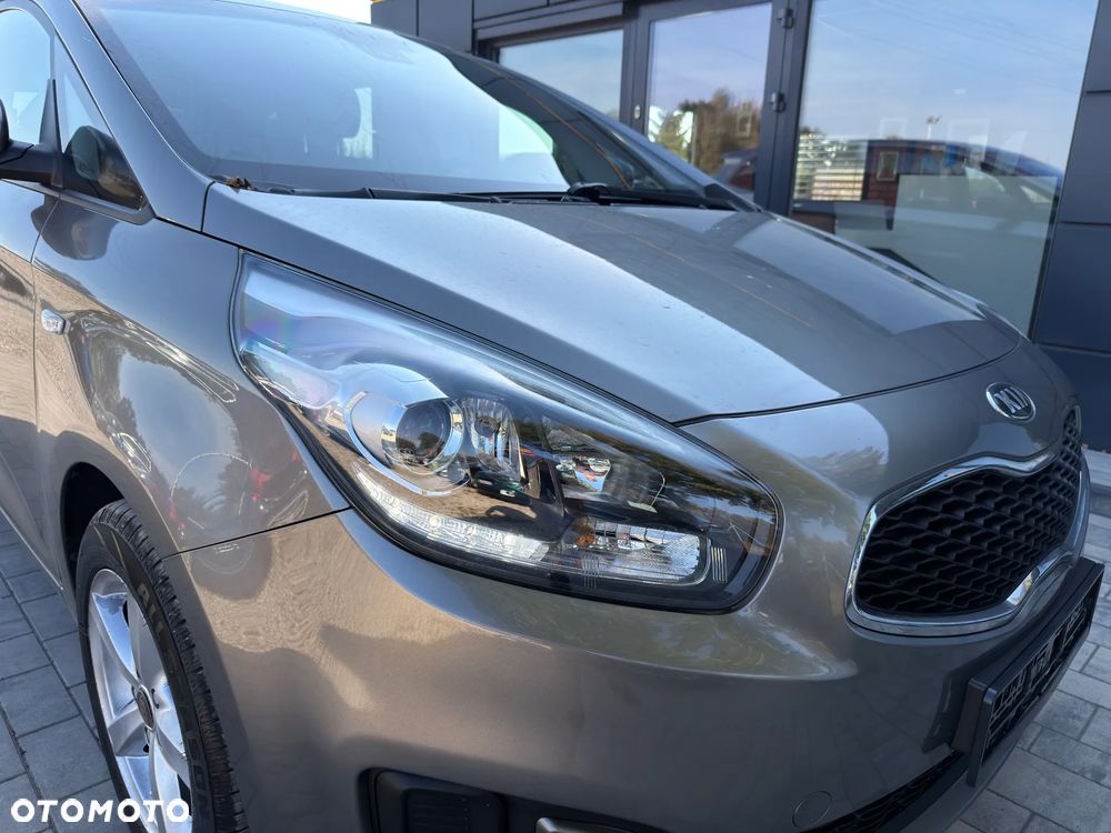 Kia Carens ver-1-6-gdi-business-line - 16