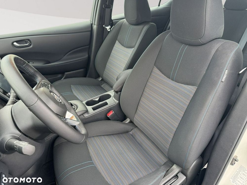 Nissan Leaf 40kWh Acenta - 14