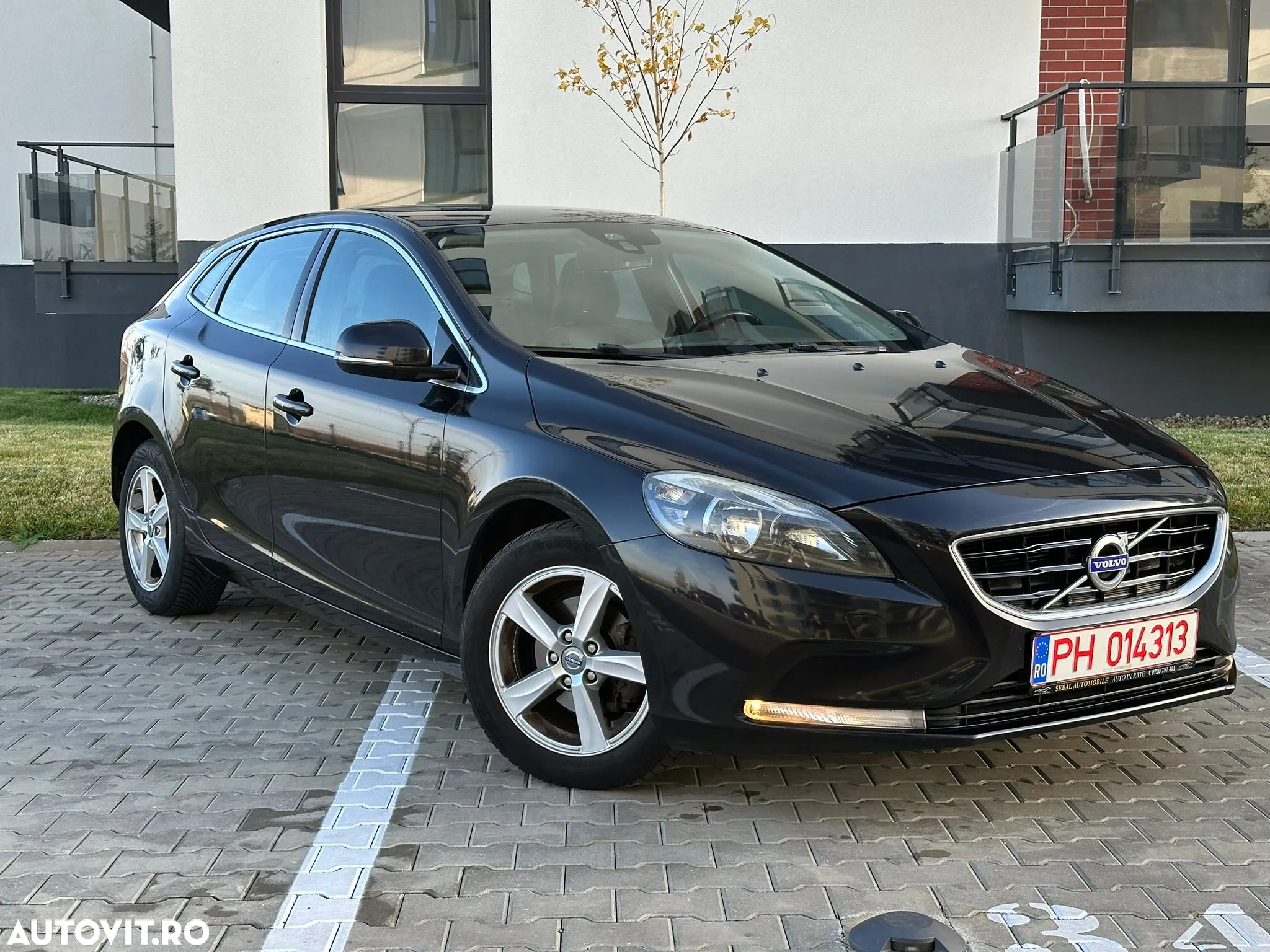Volvo V60 D2 ECO Start-Stop Momentum - 3