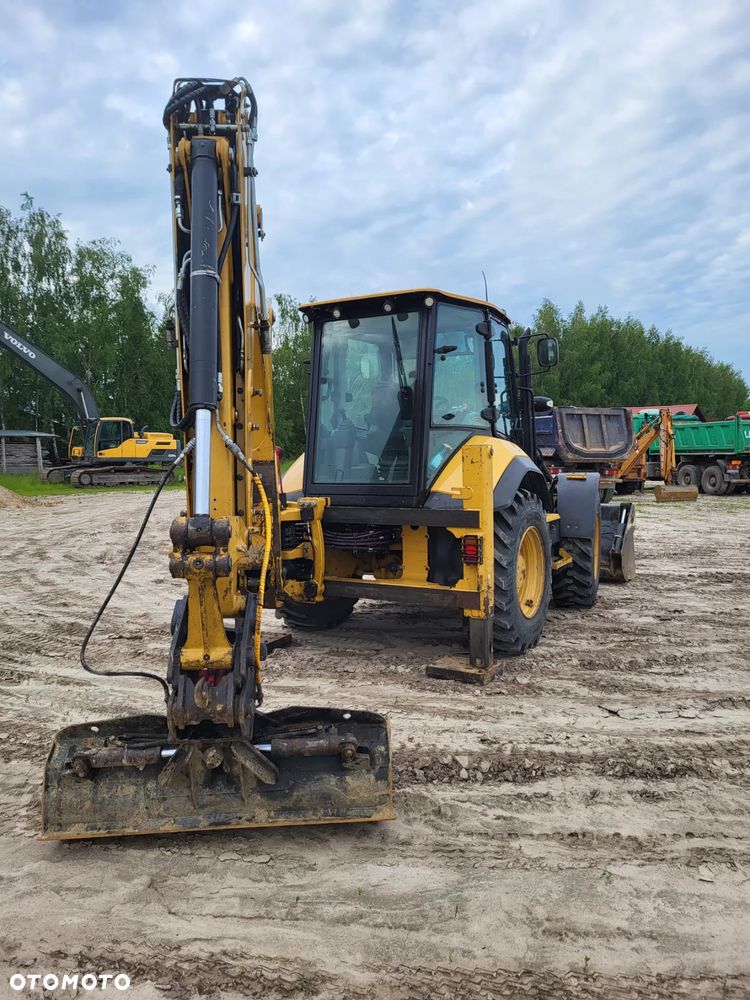 Caterpillar 444 F2 - 3