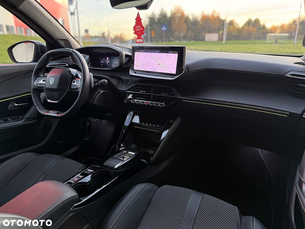 Peugeot 2008 1.5 BlueHDi GT Line S&S EAT8 - 10