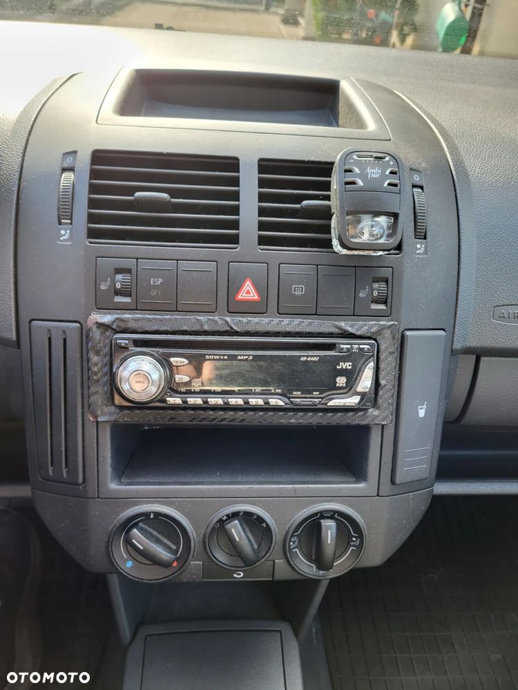 Volkswagen Polo 1.4 - 5