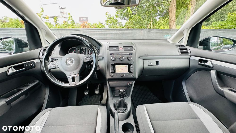 Volkswagen Touran 1.2 TSI Life - 16