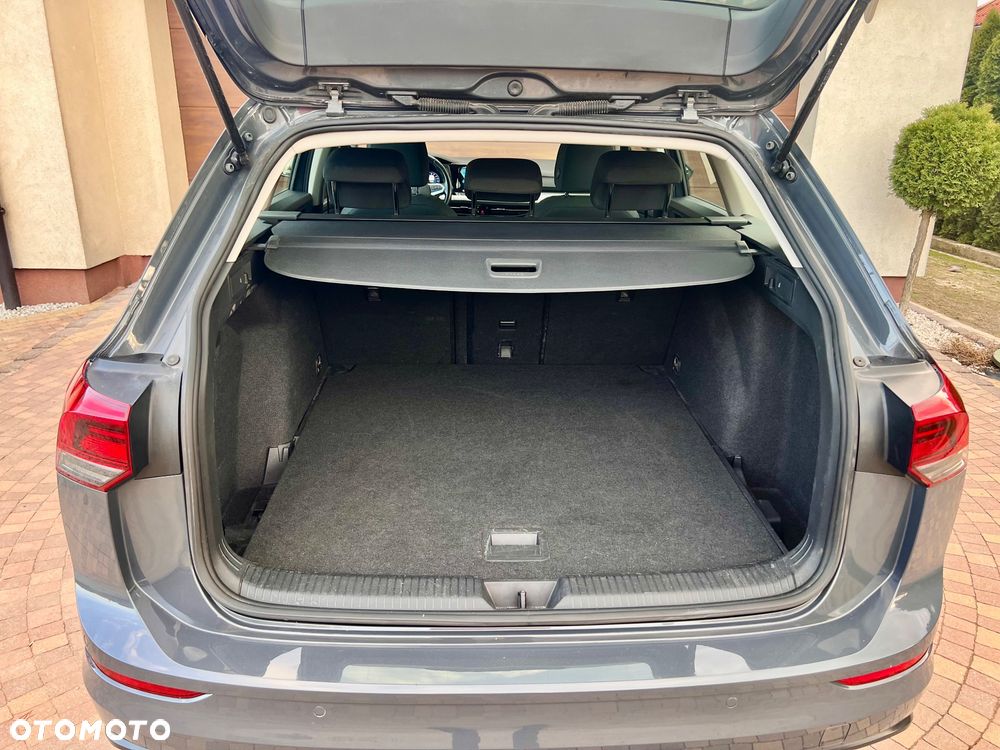 Volkswagen Golf 2.0 TDI Life - 10