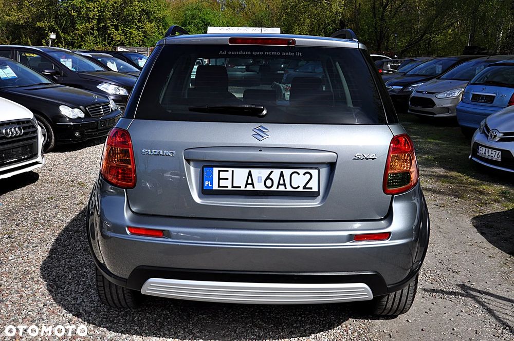 Suzuki SX4 - 9