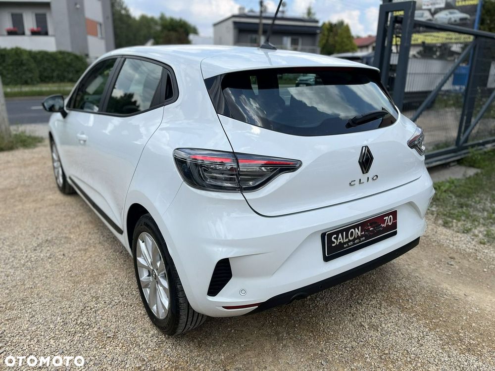 Renault Clio - 9
