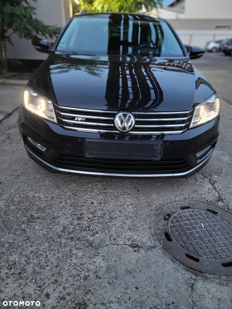Volkswagen Passat 2.0 TDI DSG BlueMotion Technology R-Line - 2