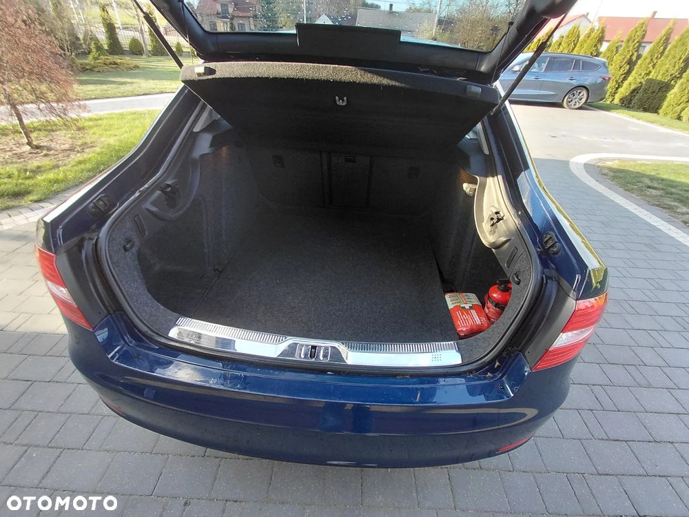 Skoda Superb 2.0 TDI Active - 9